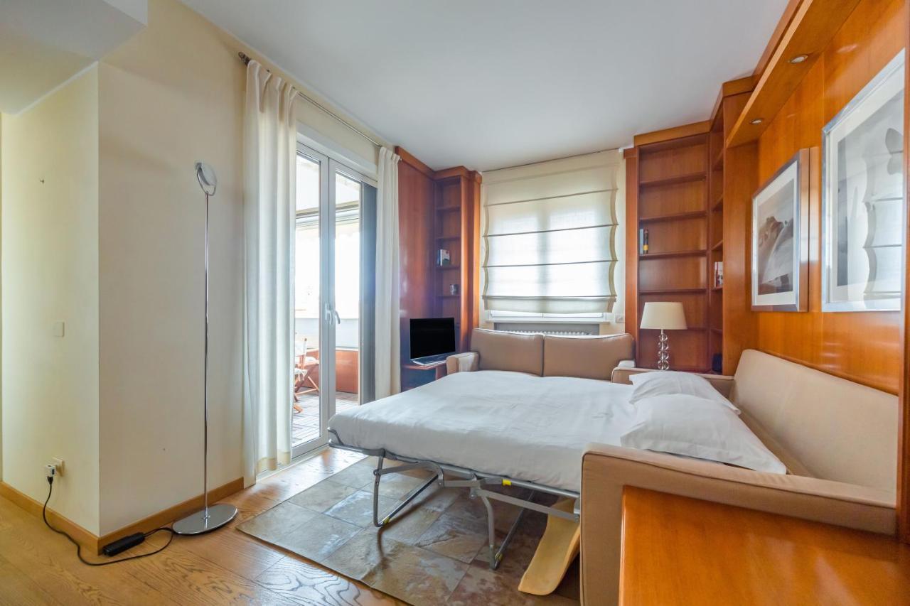 Cozy Apt - Corso Vercelli & Conciliazione M1 Milan Bagian luar foto
